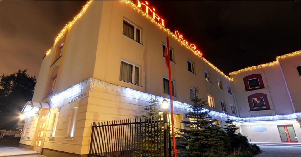 Hotel San Remo ズギェシ エクステリア 写真
