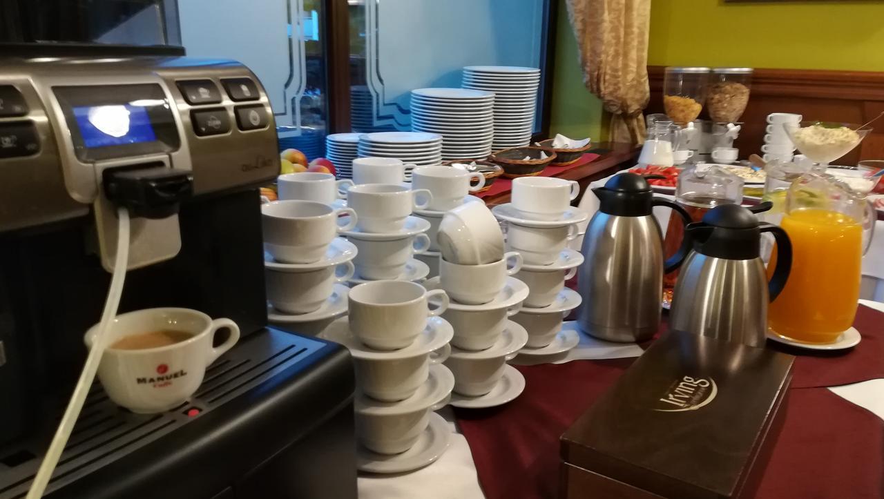 Hotel San Remo ズギェシ エクステリア 写真