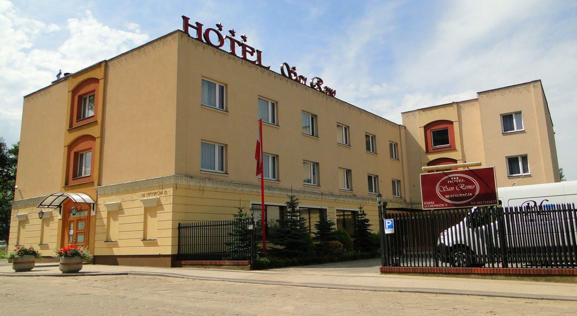 Hotel San Remo ズギェシ エクステリア 写真